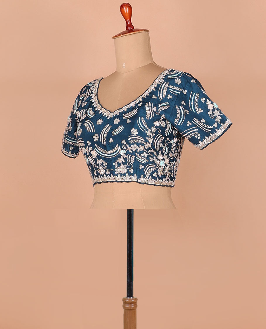 Blue plain designer saree, scallop embroidered border & contrast blue leaf-neck floral thread embroidery readymade blouse