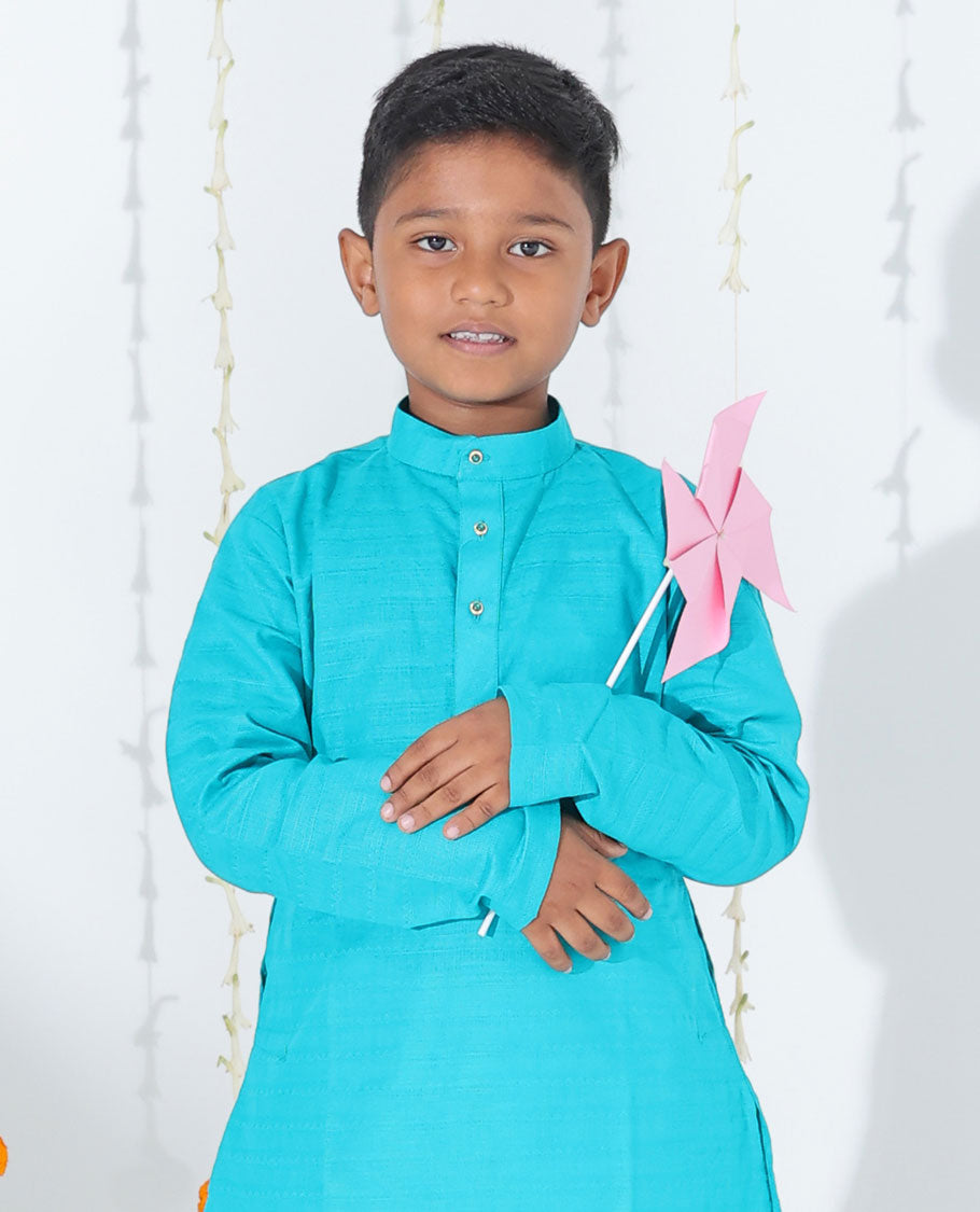 Blue solid design full-sleeve cotton kurta with contrast pants