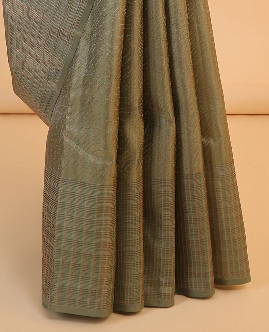 Green jacquard Vasundhara 3D silk saree, intricate pallu & zari border of stripe designs