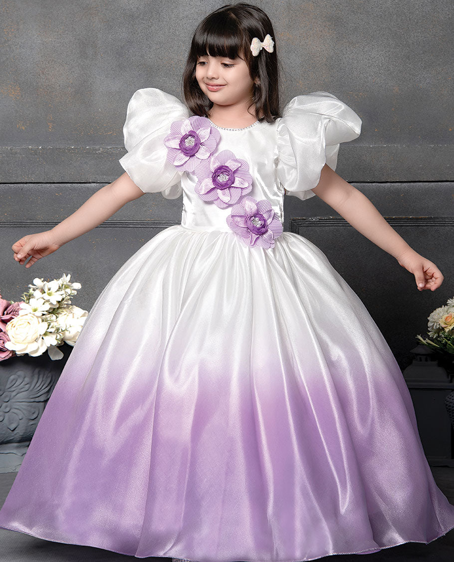 White floral motifs embroidered boat-neck puff-sleeve full-length gown