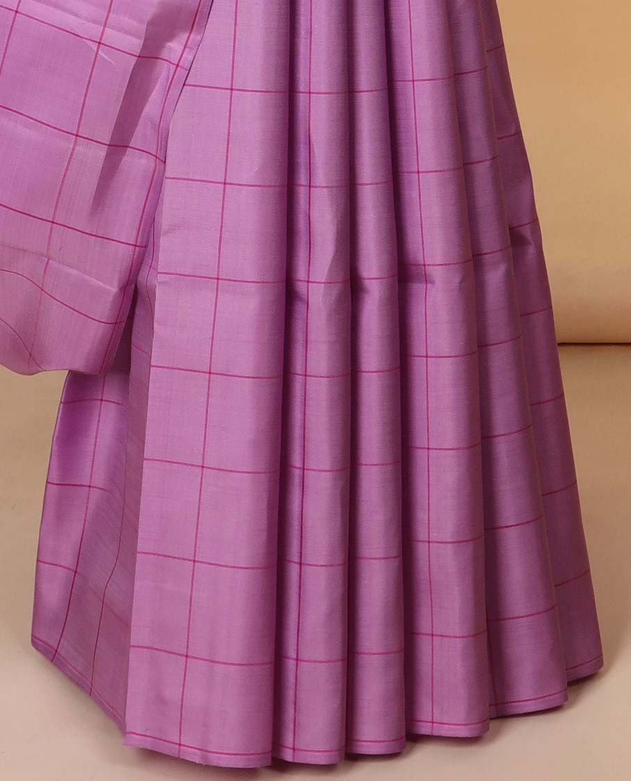 Borderless pink checked design kancheepuram silk saree, contrast pallu of zari stripes