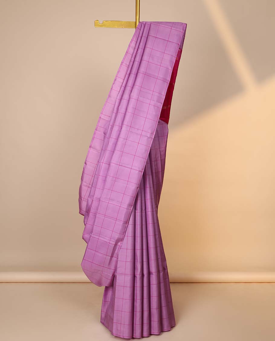 Borderless pink checked design kancheepuram silk saree, contrast pallu of zari stripes