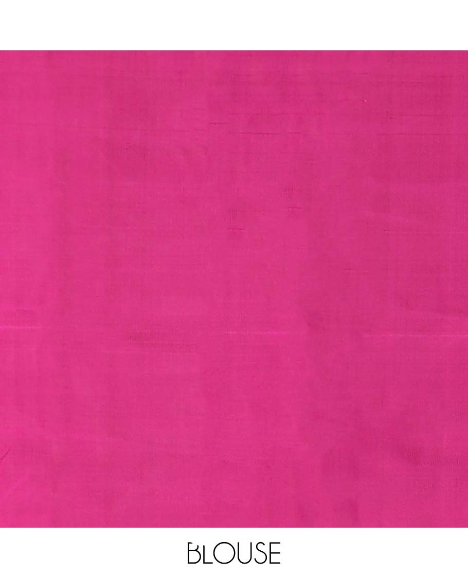 Borderless pink butta enclosed checked kancheepuram silksaree, contrast pallu of traditional designs in zari