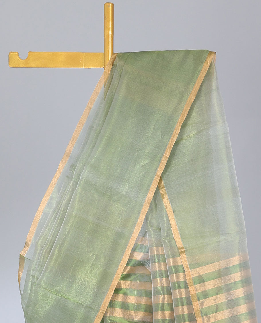 Borderless green plain design cotton saree, self-pallu of stripes