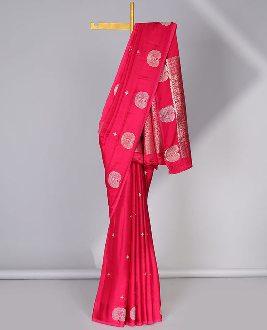 Pink mushru silk saree with floral buttas, floral design border & intricate pallu