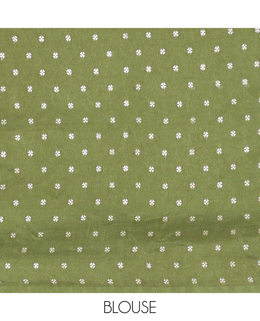 Cream floral printed & checked semi-banaras dola silksaree,contrast traditional zari border & checked floral print pallu