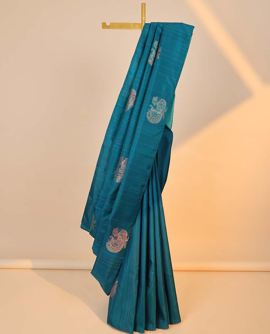Borderless blue striped & mayil buttas Kanchipuram designer silksaree, contrast pallu of manga mokku & diagonal stripes