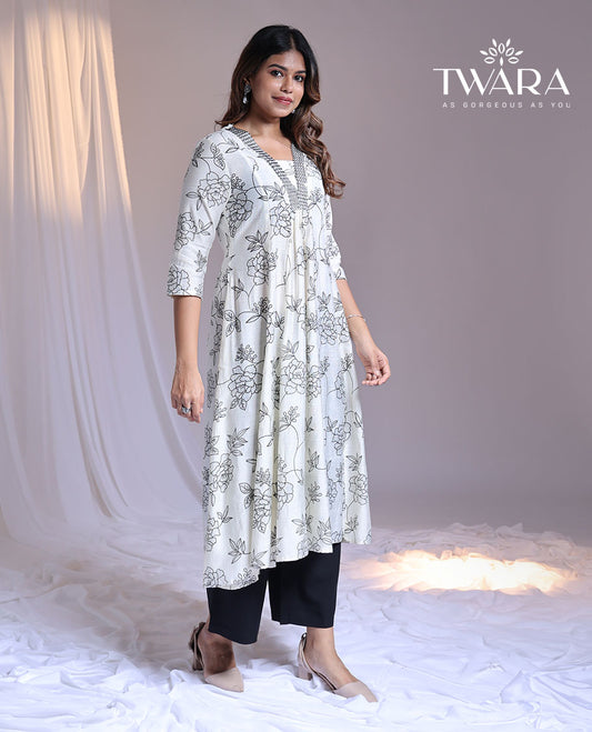 Twara white floral vine printed v-neck 3/4th-sleeve below-knee kurti