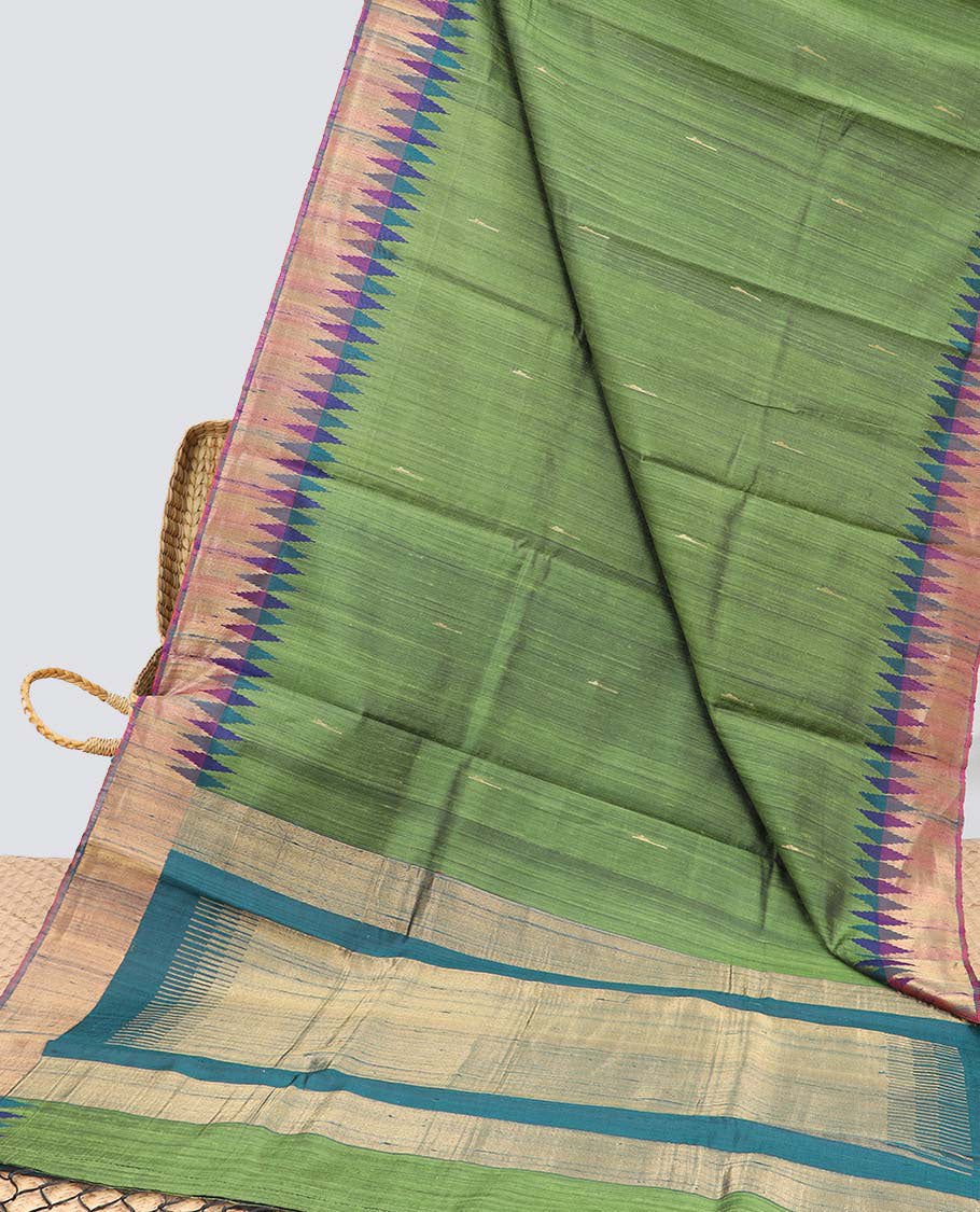 Green dupion saree with buttas, contrast vidarbha border & traditional design pallu
