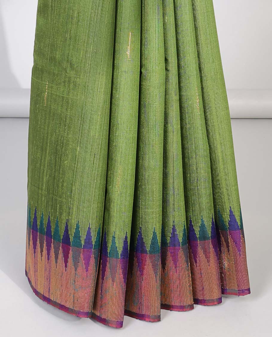 Green dupion saree with buttas, contrast vidarbha border & traditional design pallu