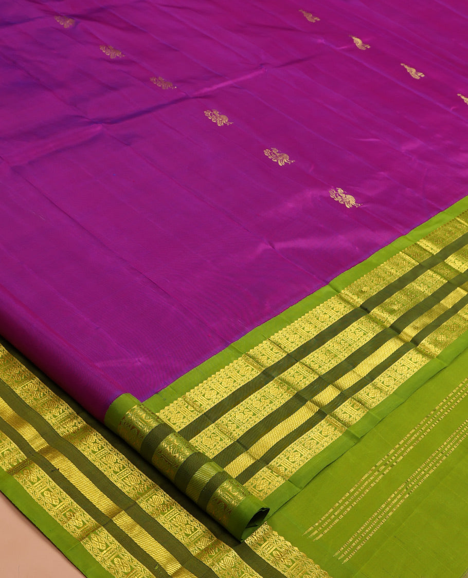 Purple Kanchipuram Silk Saree, Detailed with Zari Buttas, a Contrast Korvai One-sided Border of Salngai, Neli, Poun, and Mayil Designs, Pallu of Floral Designs, and No Blouse