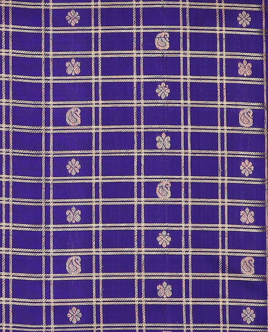 Blue pure-silk half-saree, zari butta enclosed checked with contrast dhavana kodi bordered skirt, contrast zari design blouse, and floral scallop design dhavani