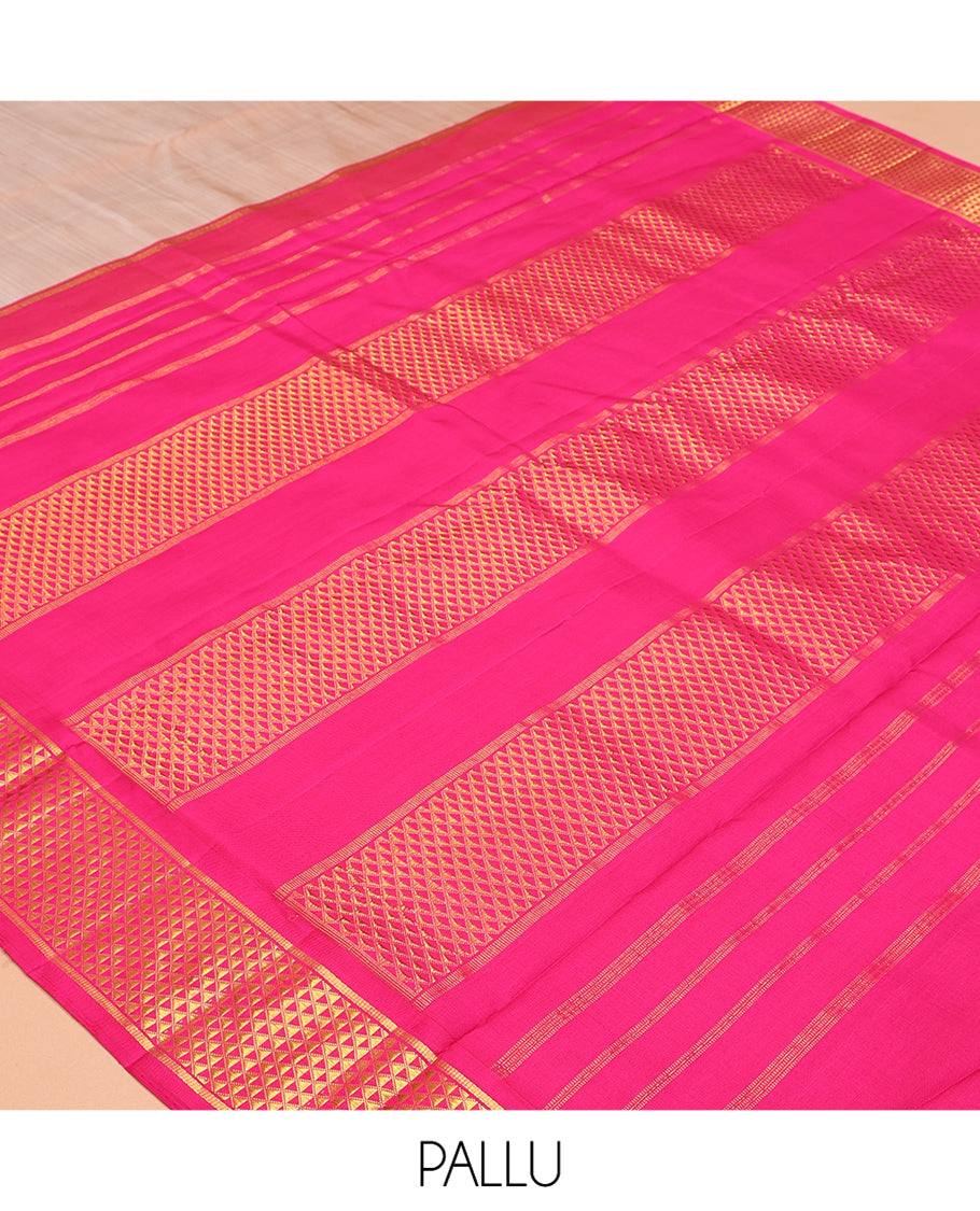 Peach Plain Nine-Yard Pure Silk Saree