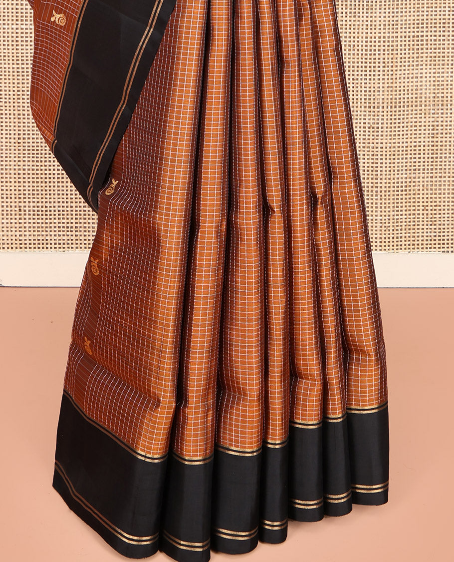 Orange Mayuri Lite Silk Mix Saree, Gleamed Up with Buttas and Checks, Complemented by Contrast Border, Floral Design Pallu, and Contrast Blouse