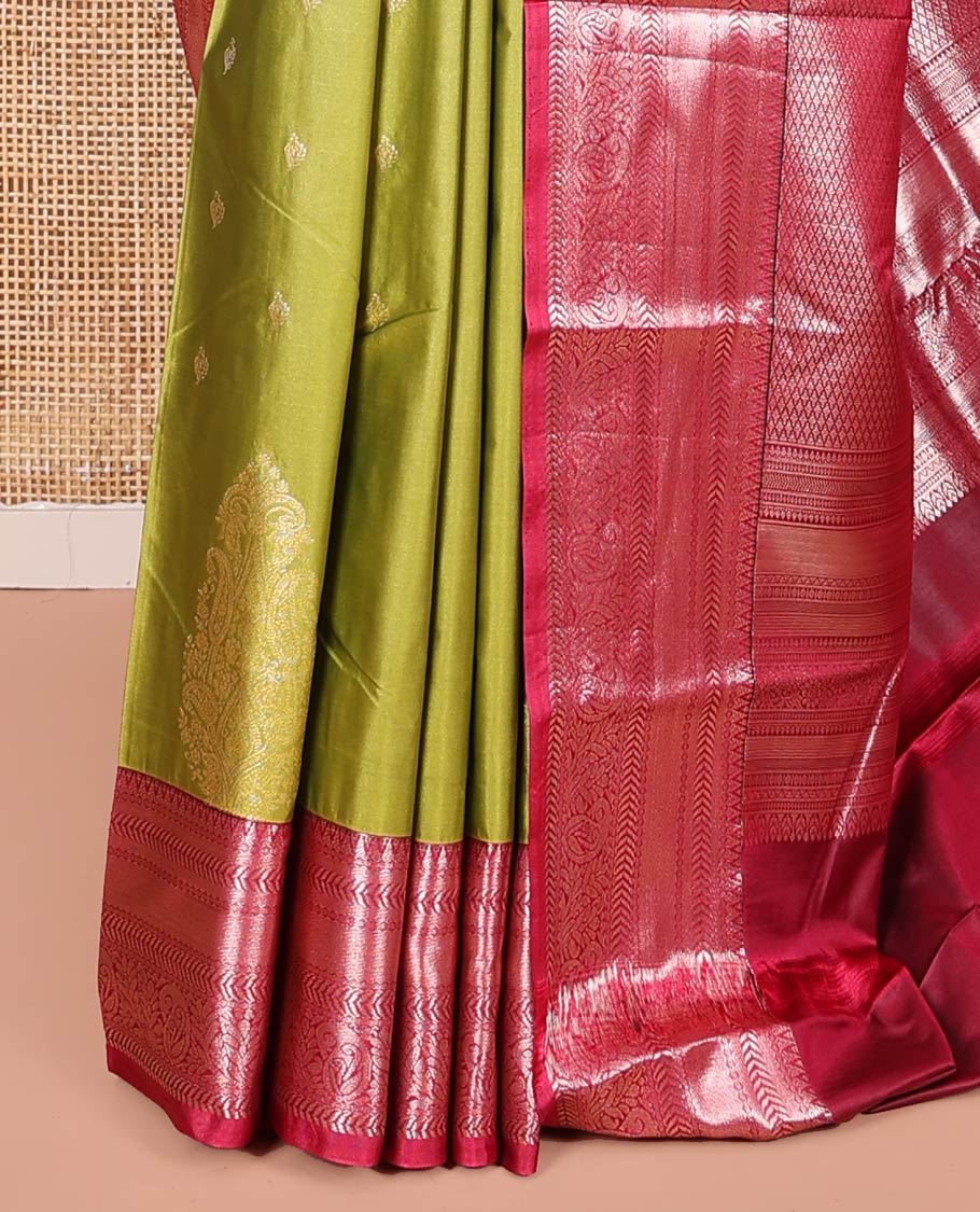 Green Budget Silk Saree, Decorated with Zari Buttas All Over Its Body, Complemented by a Contrast Traditional Zari Design Border, Grand Jaal Pallu, and Paired with a Contrast Blouse
