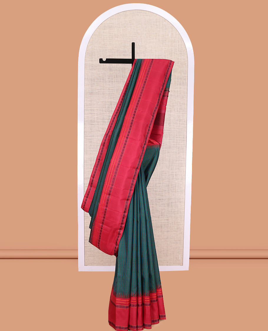 Blue Kasa-Kasa Checked Kanchipuram Silk Saree, Complemented by a Contrast Thazampoo Rekku Border of Banaras, Ara Bogudi, and Rudraksham Designs, Thazampoo Rekku Pallu, and Contrast Blouse