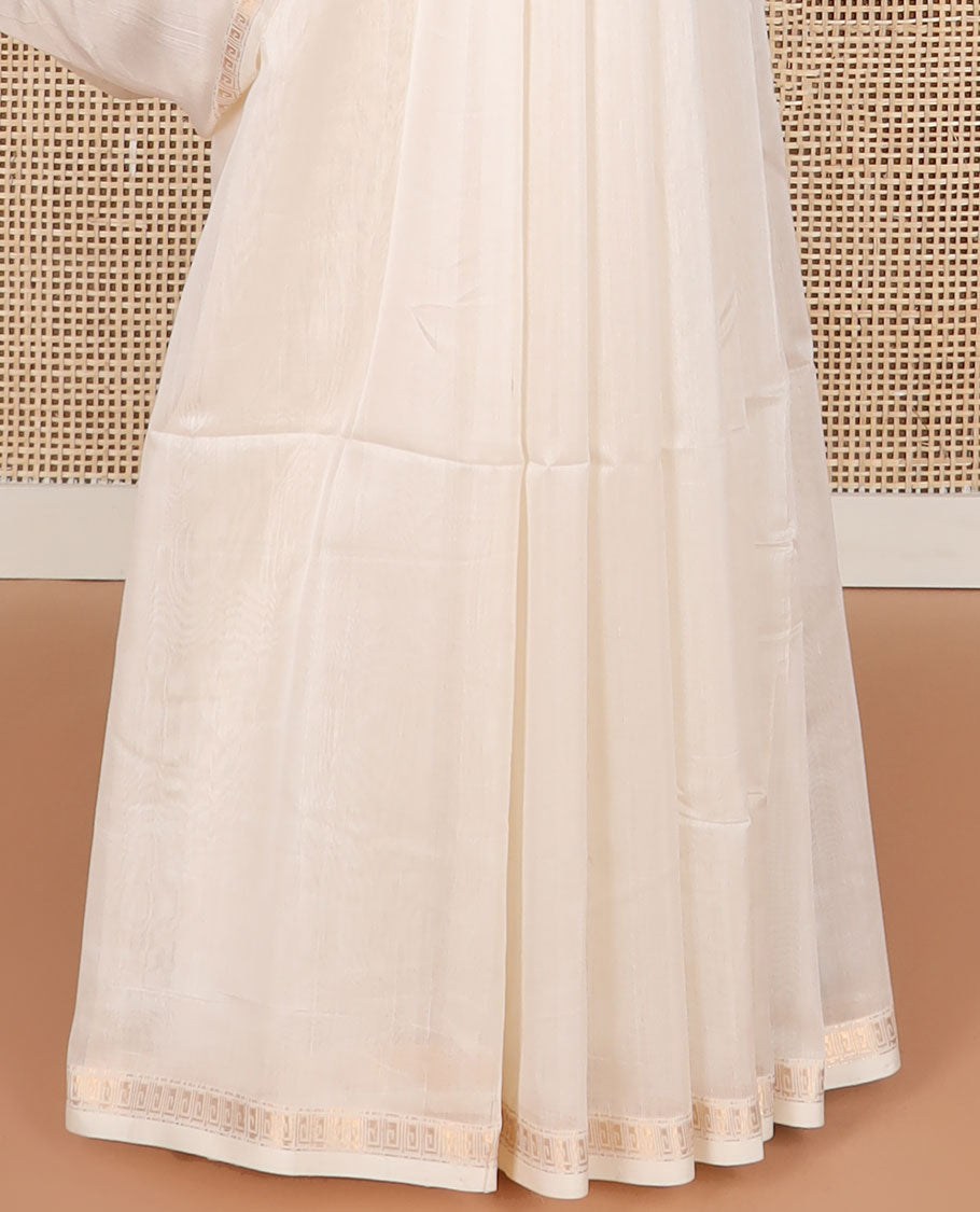 Cream maheswari cotton saree with self zari design border & striped pallu