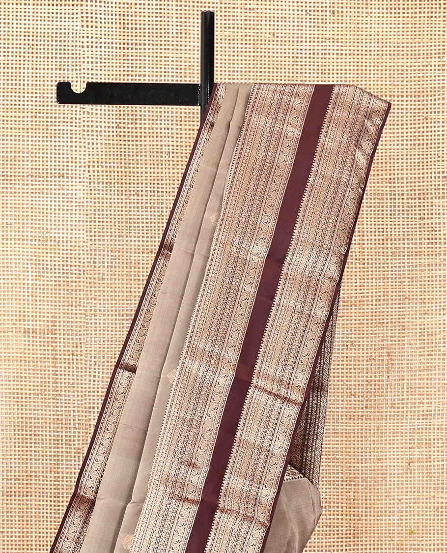 Grey Vasundhara Silk Saree, Sparsely Woven with Zari Buttas, Complemented by a Contrast Rettai Pettu Traditional Zari Border, Jaal Pallu, and a Contrast Blouse