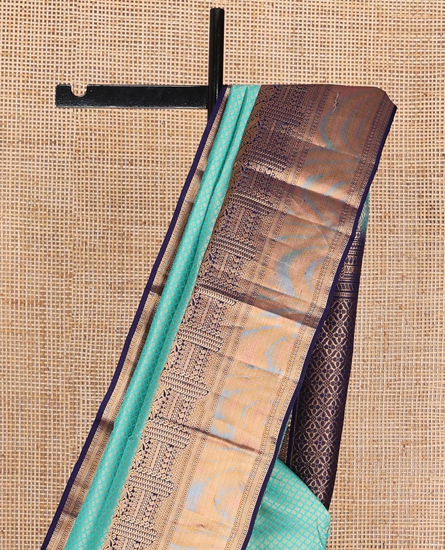 Blue zari buttas kanchipuram wedding silk saree, contrast zari border of thilakam,muthu, manga & mayil designs & flower buttas enclosed argyle design