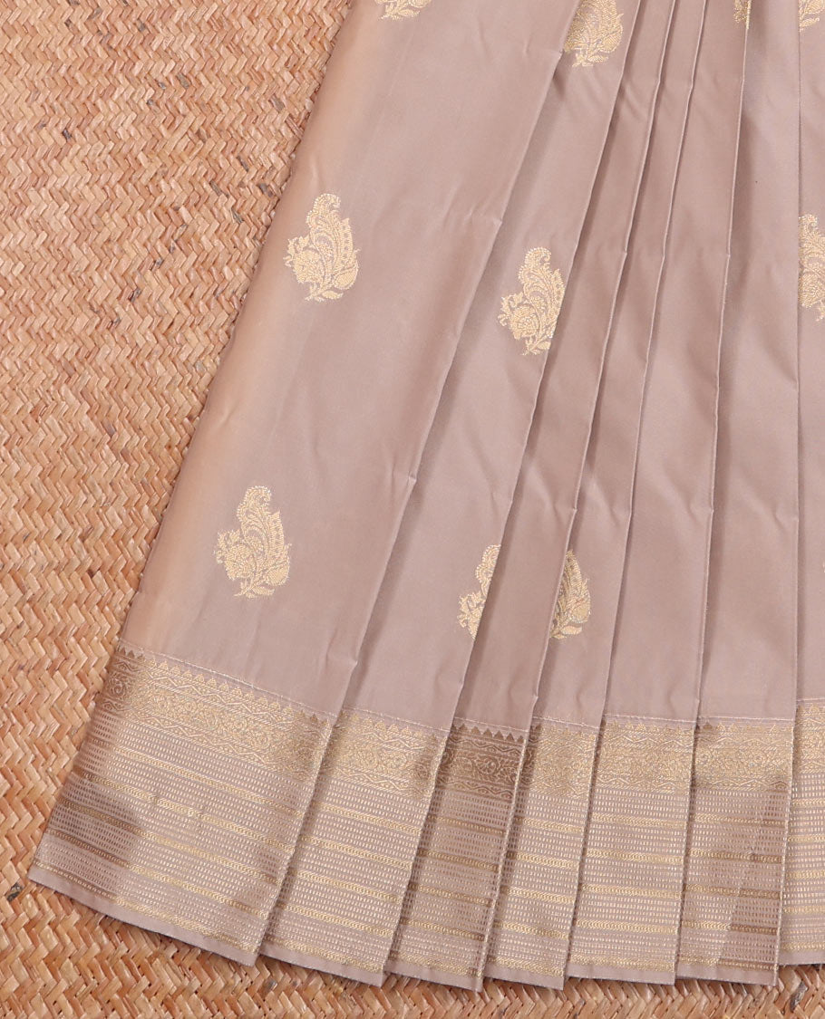 Grey Budget Silk Saree Featuring Zari Buttas, Subtly Sparked with Traditional Zari-Design Border, Captivated with Contrast Intricately Designed Pallu, and Paired with a Contrast Blouse