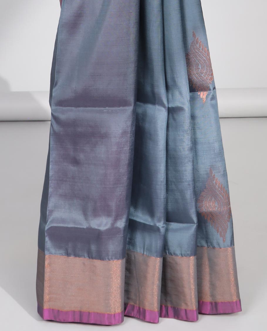 Blue zari buttas uppada saree, contrast plain border & floral design steeped pallu