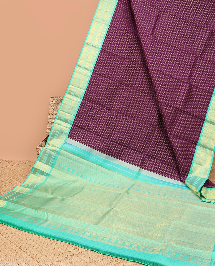 Purple checked silk saree, contrast korvai traditional zari design border & intricate pallu