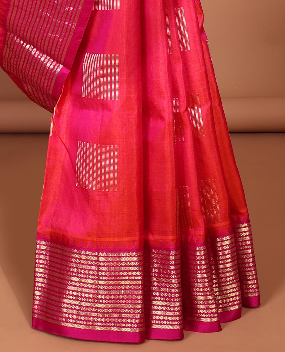Red checked design Vengatagiri silk saree, contrast traditional zari design border & jaal pallu