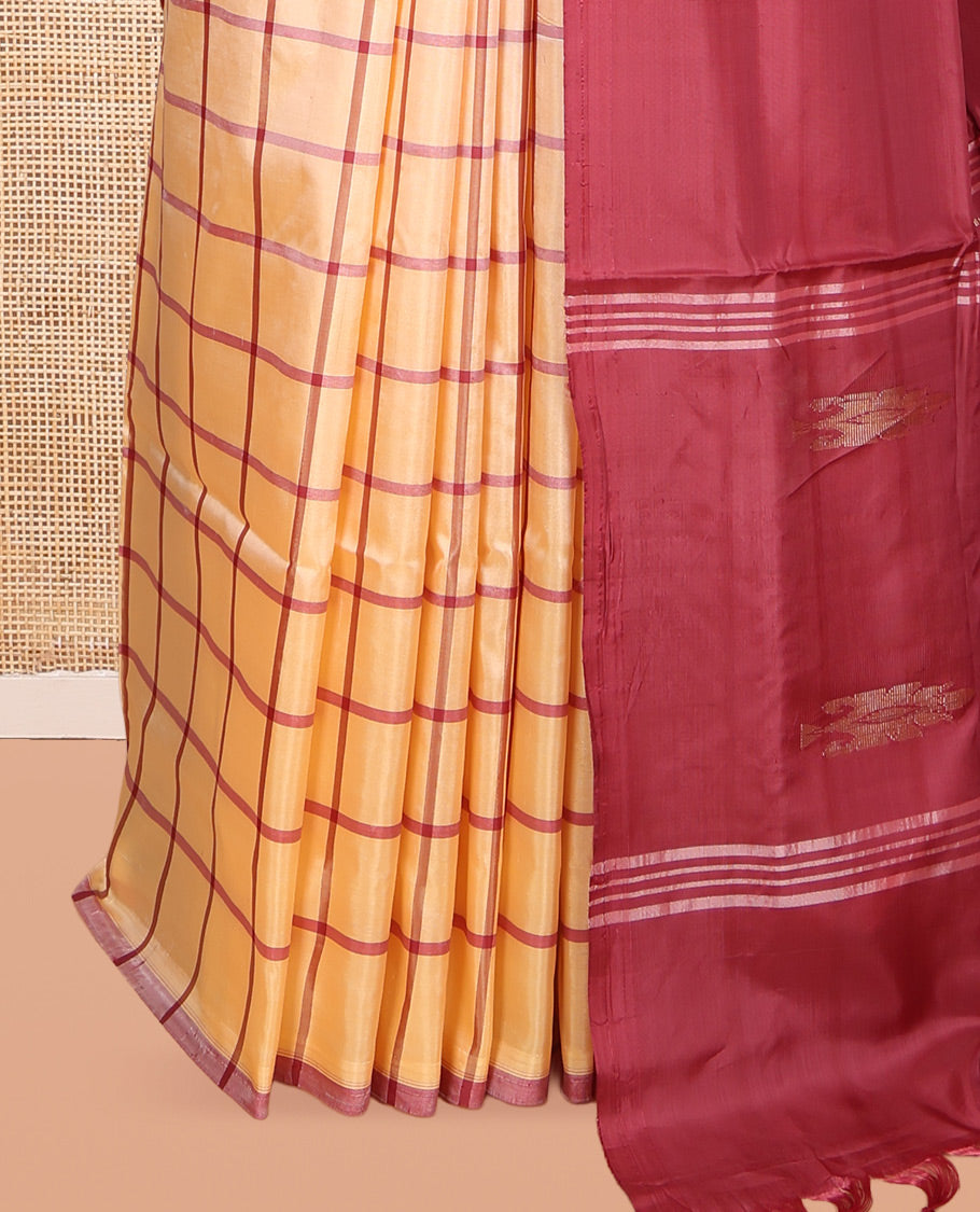Borderless Sandal Checked Banana Pith Saree, Complemented by a Contrast Pallu of Stripes and Buttas, and a Contrast Blouse