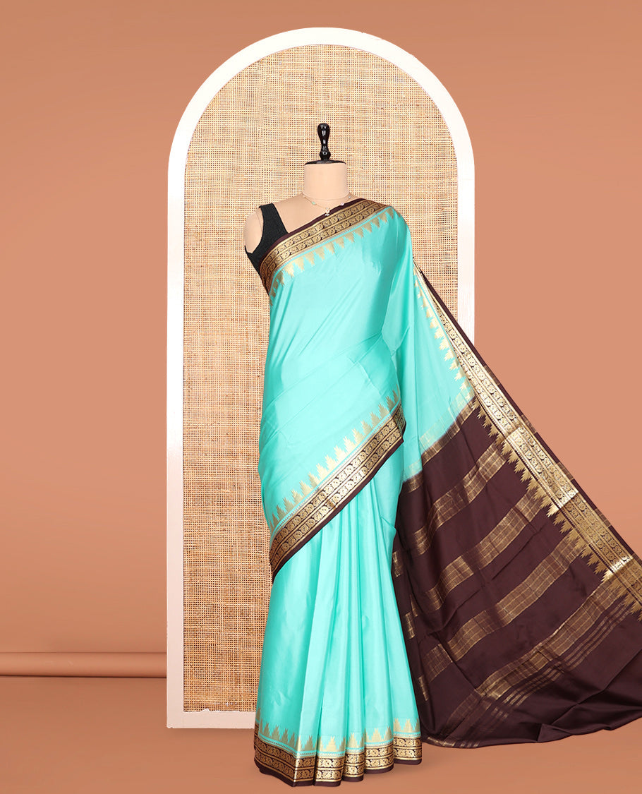 Turquoise Plain Mysore Silk Saree, Complemented by a Contrast Temple Peacock Zari Border, Zari Design Pallu, and a Contrast Blouse