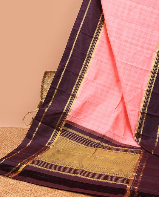 Red checked kancheepuram silk saree with contrast zari border & checked zari design pallu (Copy)