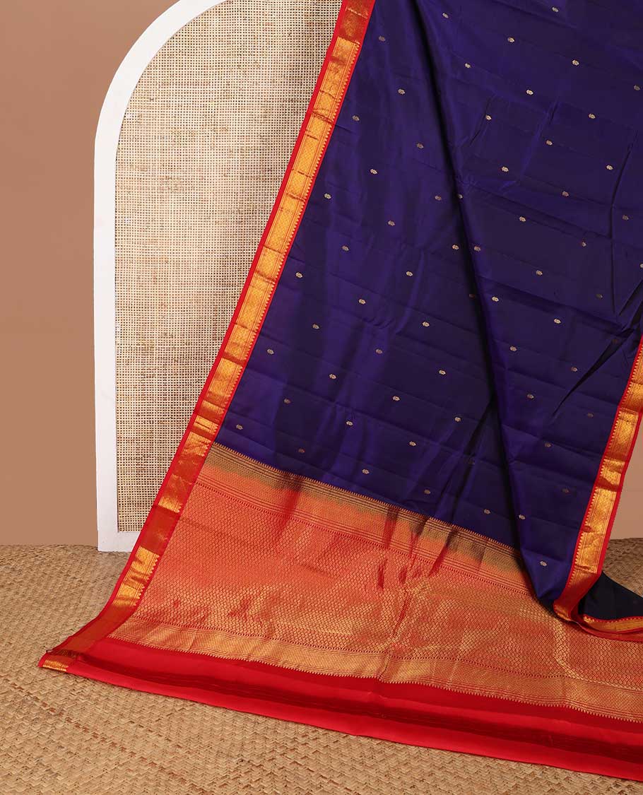 Blue floral buttas silk saree with contrast border of geometric design & argyle design pallu