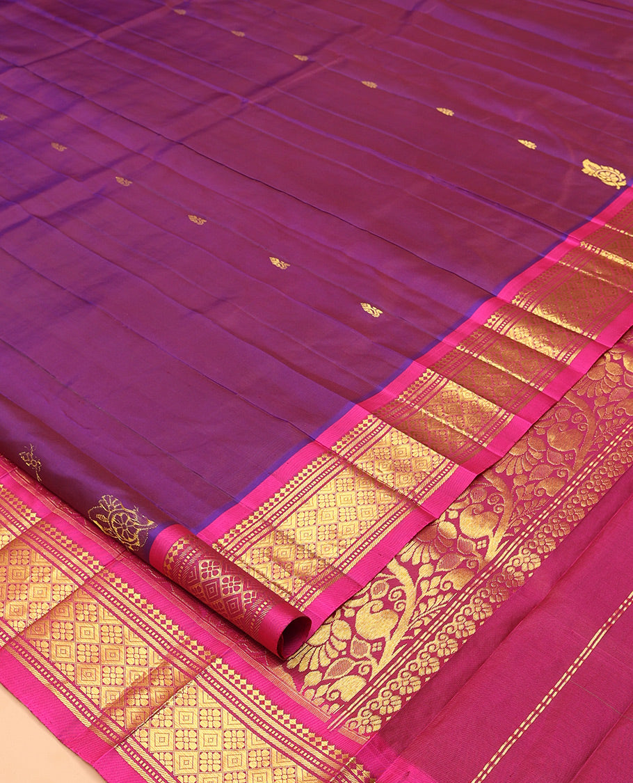 Purple Kanchipuram Silk Saree, Woven with Zari Buttas, Complemented by a Contrast Border of Panner Sombu, Banaras, Muthu, and Jaal Design, Floral Design Pallu, and No Blouse