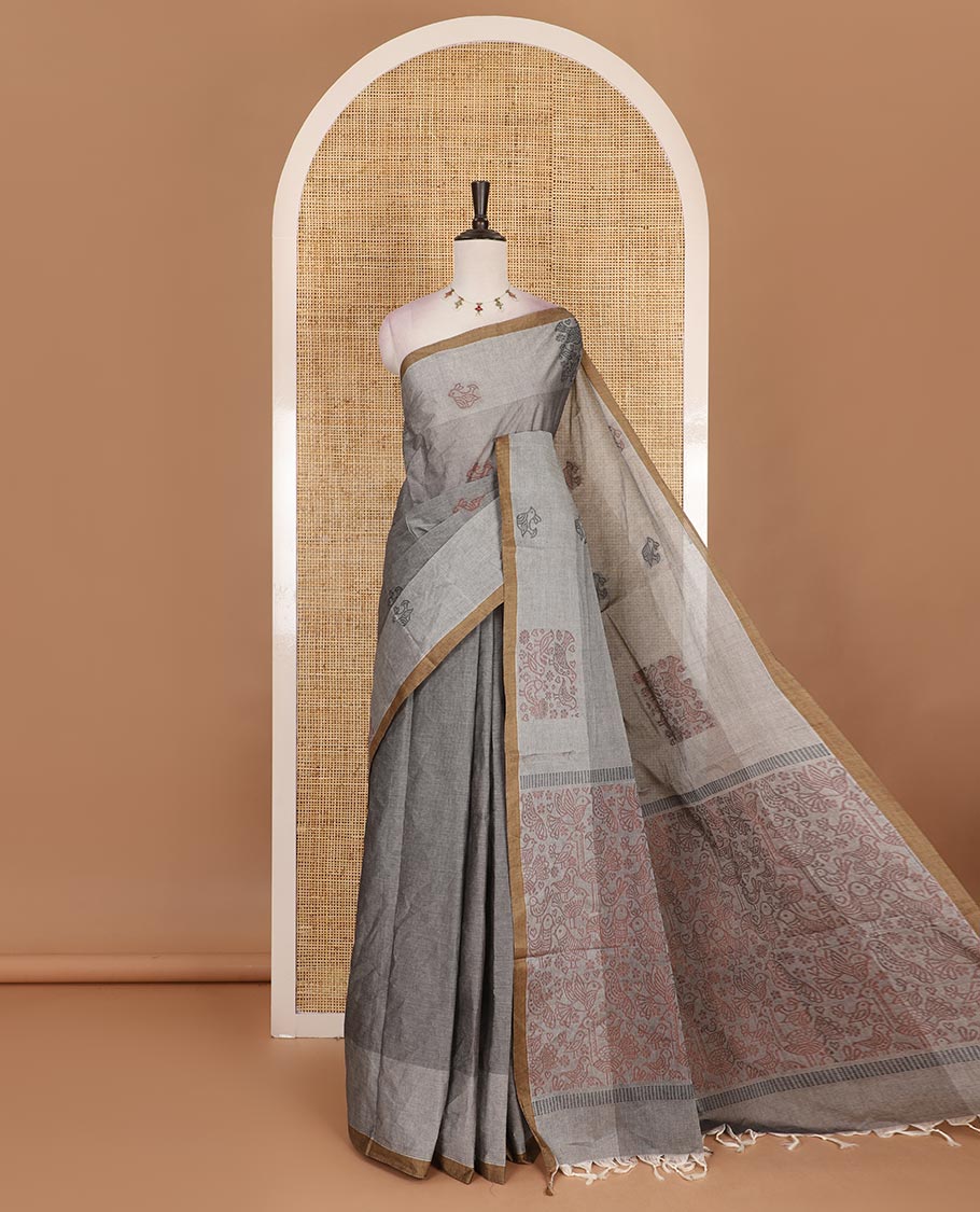 Grey bird motifs printed Handloom cotton saree, contrast piping border, pallu of bird motifs print, and a matching blouse