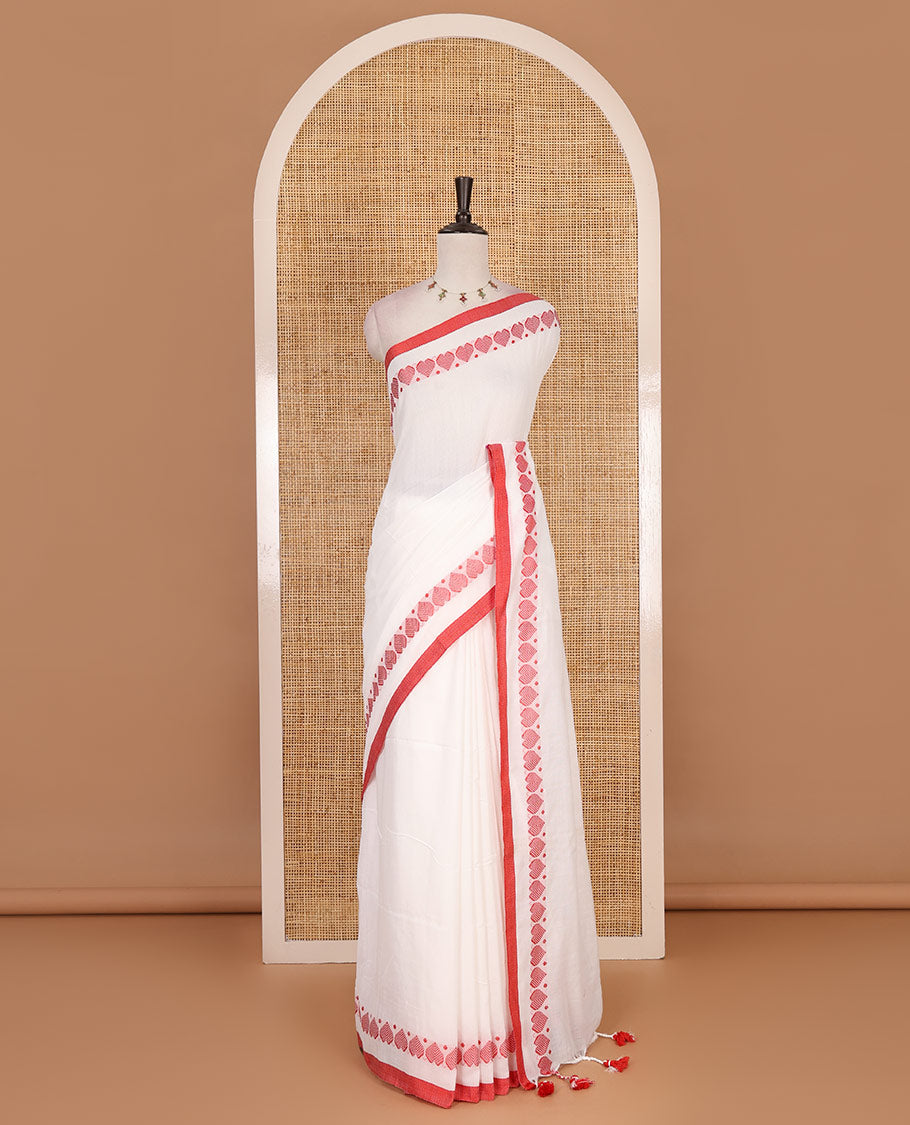 White plain khadi cotton saree with contrast border and plain pallu with tussels