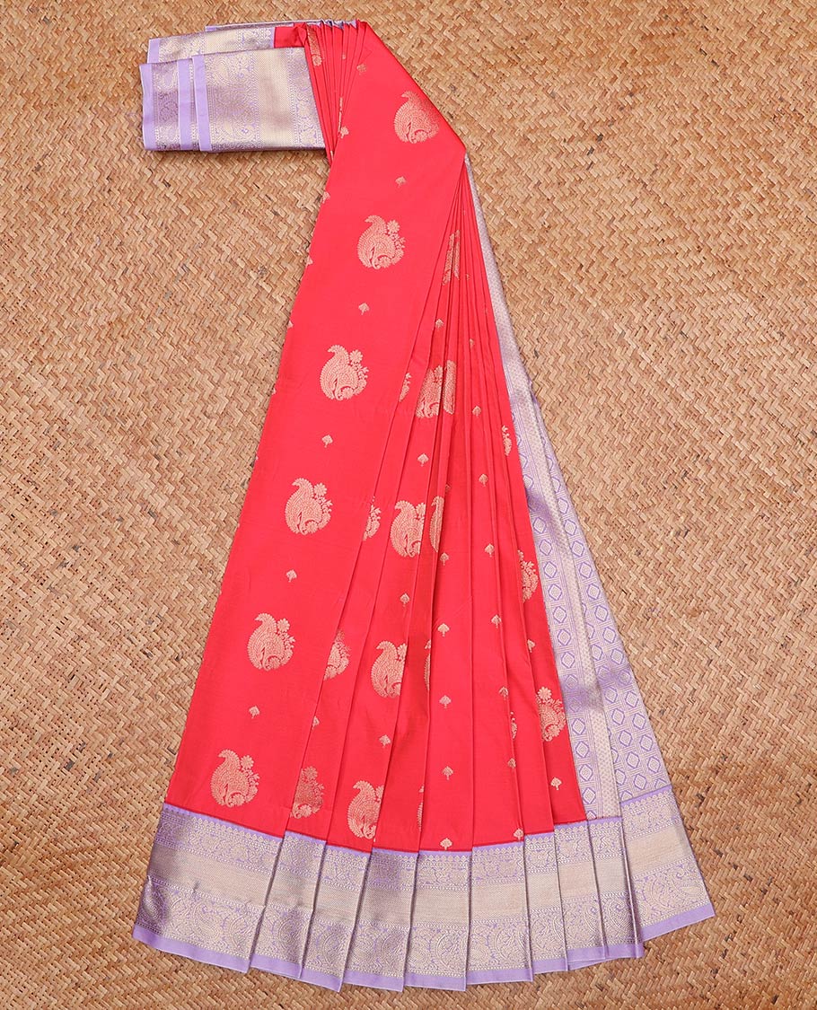 Pink zari buttas gift saree, contrast traditional zari design border, and pallu of diamond, paisleys, and ogee patterns