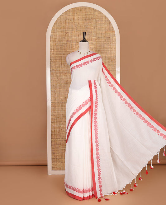 White plain khadi cotton saree with contrast border and plain pallu with tussels
