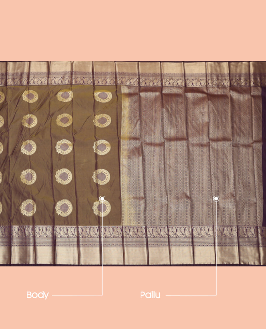 Brown Budget Silk Saree, Enhaced with Floral-Circular Buttas, a Contrast Traditional Peacock Zari Border, a Grand Pallu and a Contrast Blouse