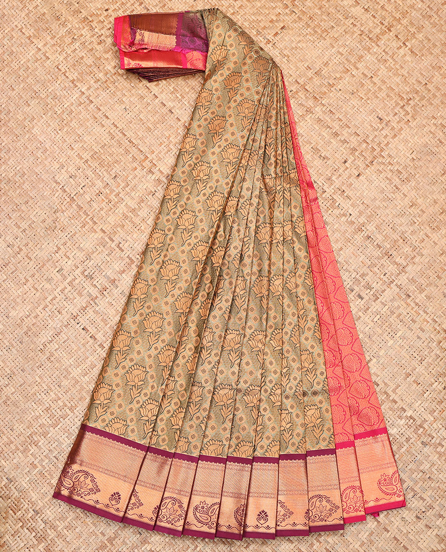 Green Budget Silk Saree, Decorated with Jacquard Design, Complemented by Contrast Traditional Zari Border, Grand Pallu and a Contrast Blouse