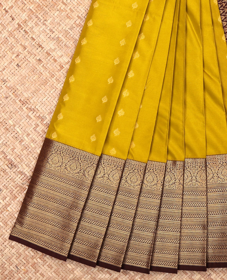 Mustard Budget Silk Saree, Sparsely Woven with Zari Buttas, Complemented by a Contrast Traditional Zari Border, Grand Pallu, and a Contrast Blouse