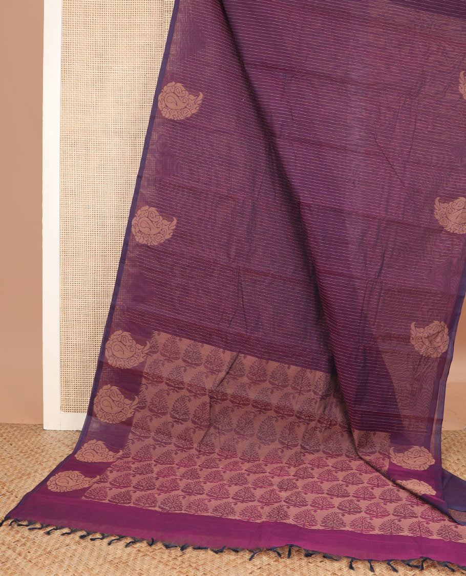 Borderless purple dotted stripes, and paisley motifs kanchi cotton saree, paisley design pallu