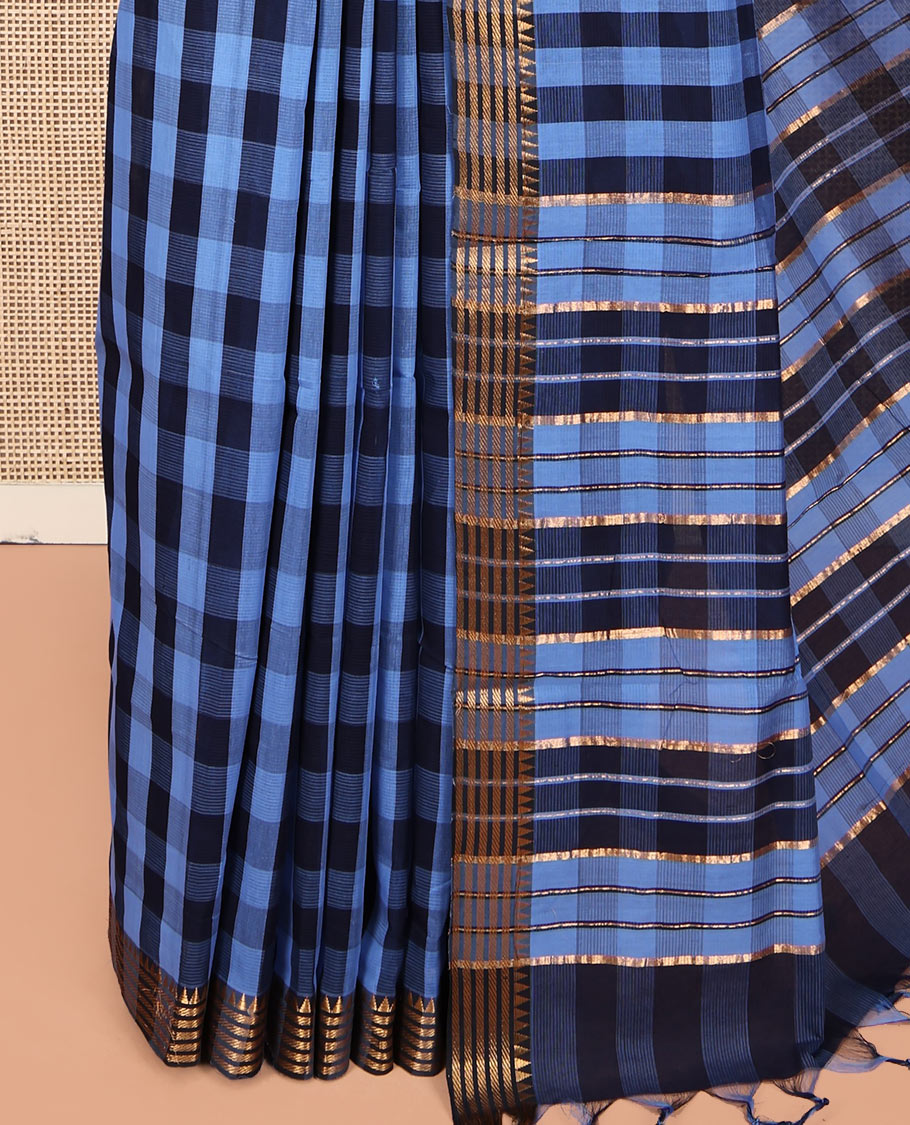 Multi-Color Checked Mangalgiri Cotton Saree, Highlighted by Zari Temple Border, Zari-Striped Pallu, and Paired with a Matching Blouse