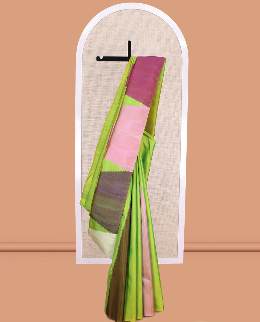 Borderless Green Kanchipuram Silk Saree, Complemented by a Thazampoo Reku Design, Seppu Rekku Pallu, and Matching Blouse