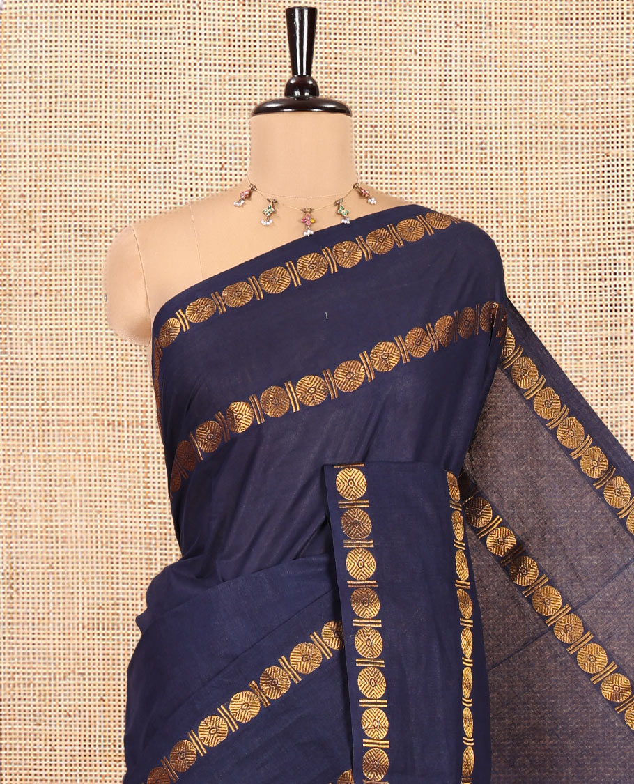 Navy Blue Plain Sungudi Cotton Saree, Highlighted by Traditional Rettai Pettu Rudraksham Border, Striped Pallu, and a Matching Blouse