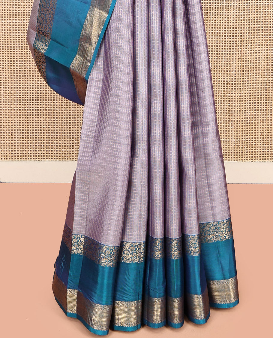 Grey Vasundhara Lite Silk Mix Saree, Highlighted by Zari Checks, Complemented by a Contrast Rettai Pettu Traditional Border, Paiyaadi Kattam Pallu, and a Contrast Blouse