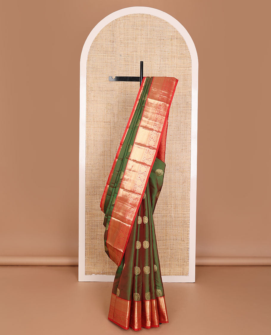Green zari buttas Vasundhara elite silksaree, contrast zari border of rekku,muthu,floral & paisleys & jaal pallu