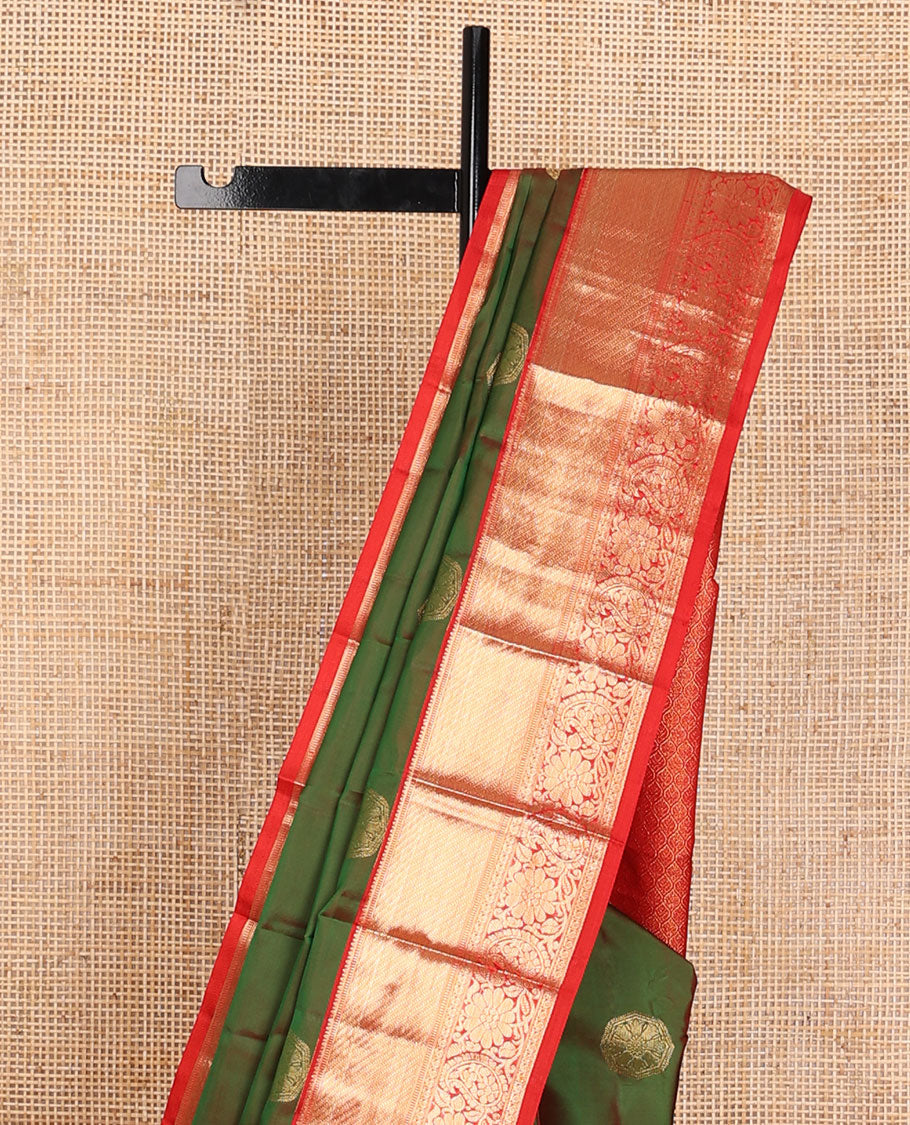 Green zari buttas Vasundhara elite silksaree, contrast zari border of rekku,muthu,floral & paisleys & jaal pallu