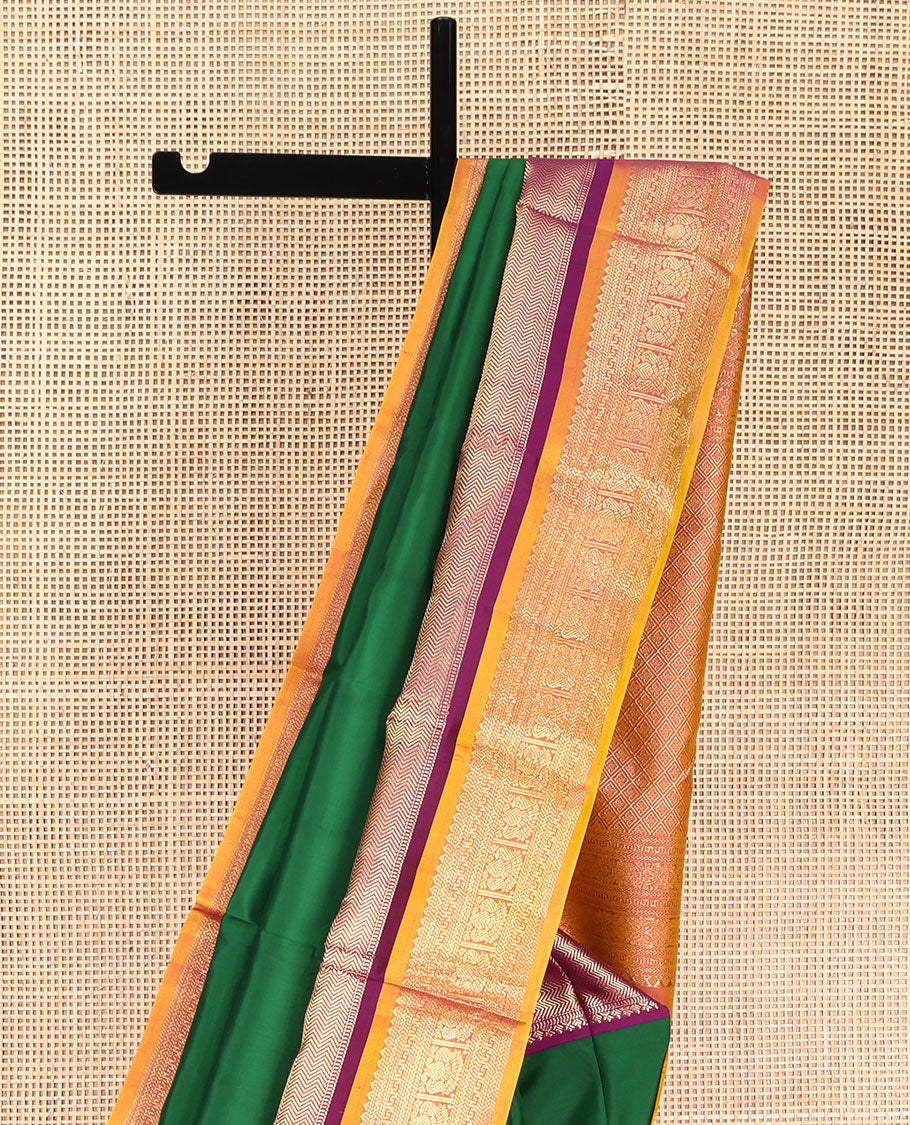 Green Plain Vasundhara Lite Silk Mix Saree, Complemented by a Contrast Border of Muthu, Vanki, Rekku, Banaras, Neli, and Iruthalai Pakshi Designs, Grand Jaal Pallu, and Paired with a Contrast Blouse