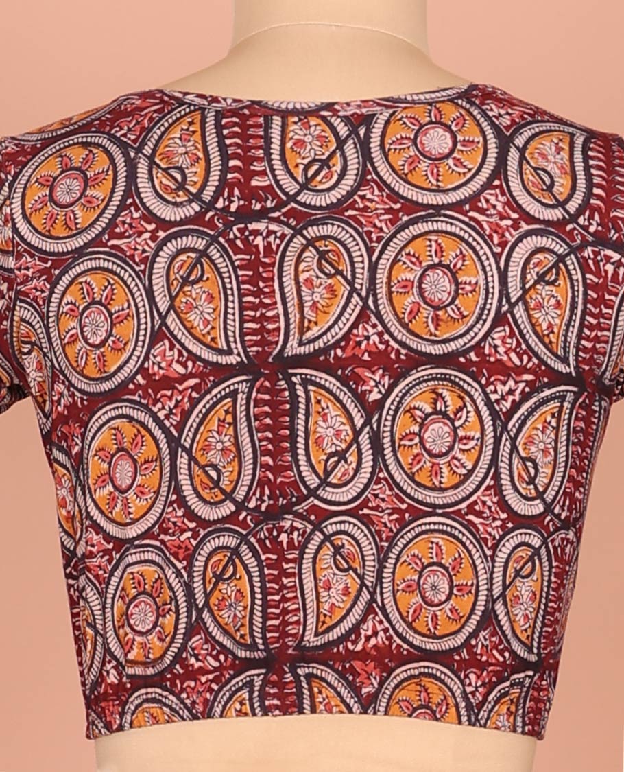Maroon Cotton Readymade Blouse Ornamented with All-Over Chakram and Paisley Motif Print, Featuring a Front Round Neck, Back Round Neck, and Elbow Sleeves