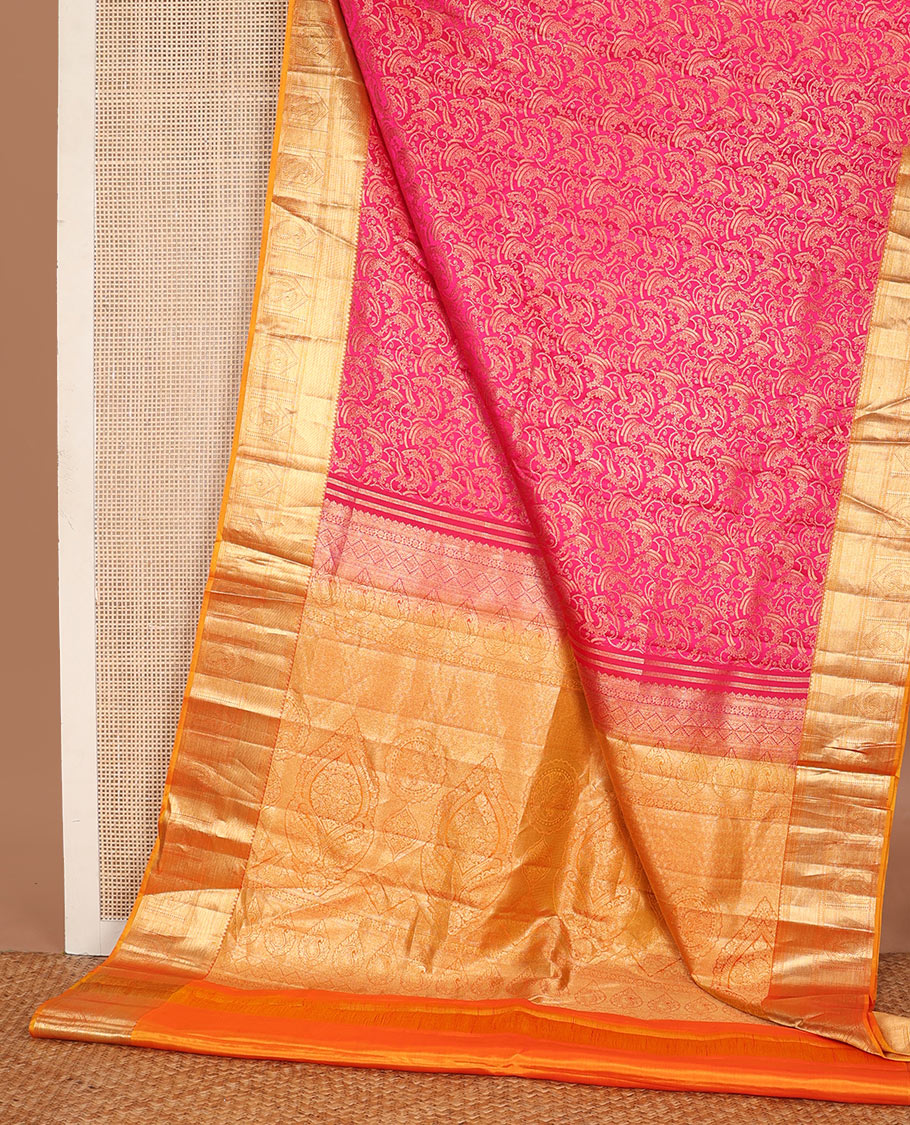 Pink jacquard wedding silk saree, contrast intricate pallu & border of salngai,neli,mayil kann & arumbu manga