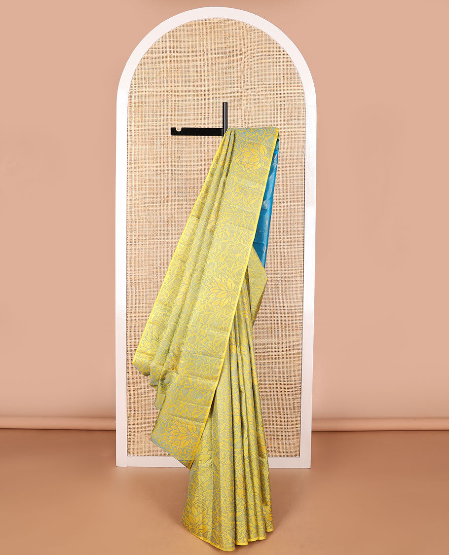 Borderless Light green floral design kancheepuram silk saree with floral design pallu